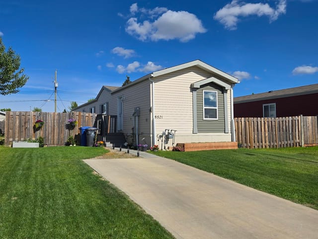 Manufactured Home for sale in Fort St. John, Fort St. John, 8521 79a Street, 263157444 | Realtylink.org