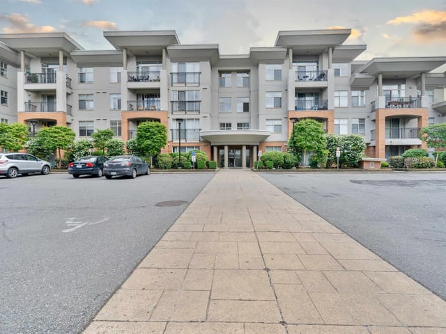 Apartment for sale in Abbotsford, Abbotsford, 217 33545 Rainbow Avenue, 263157490 | Realtylink.org