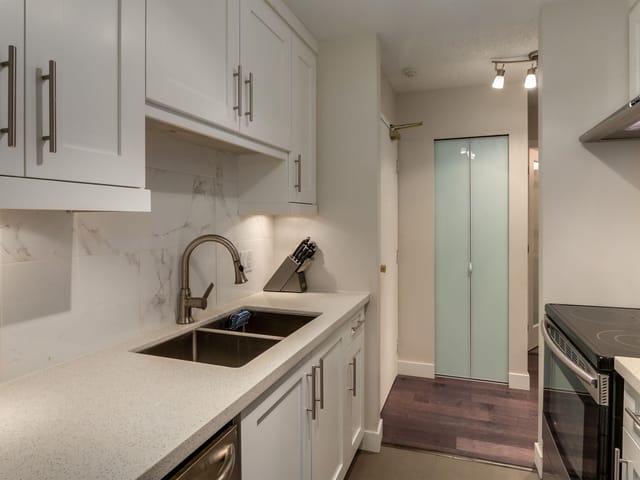 Apartment for sale in Vancouver, Vancouver East, 203 1611 E 3rd Avenue, 263157495 | Realtylink.org