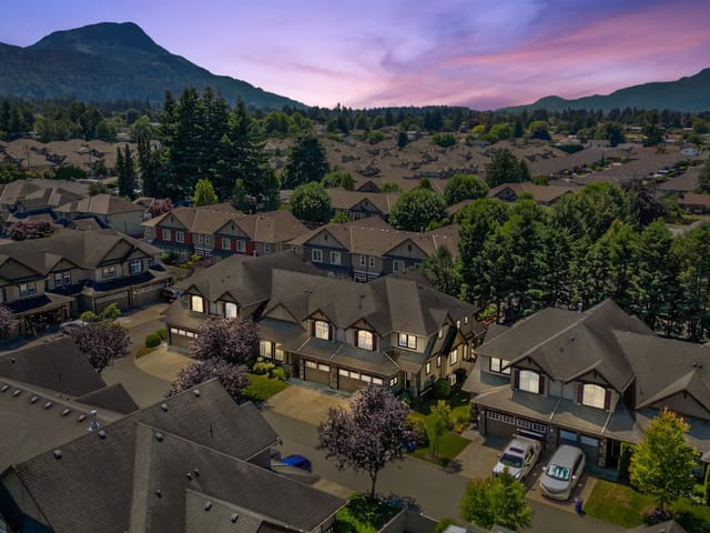 Townhouse for sale in Chilliwack, Sardis, 23 6577 Southdowne Place, 263157522 | Realtylink.org