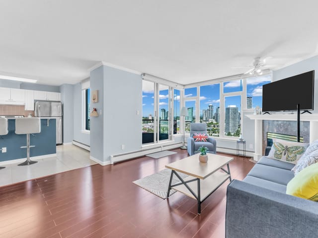 Apartment for sale in Surrey, North Surrey, 1701 13880 101 Avenue, 263157566 | Realtylink.org