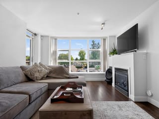 Apartment for sale in Burnaby, Burnaby North, 411 3255 Smith Avenue, 263157612 | Realtylink.org