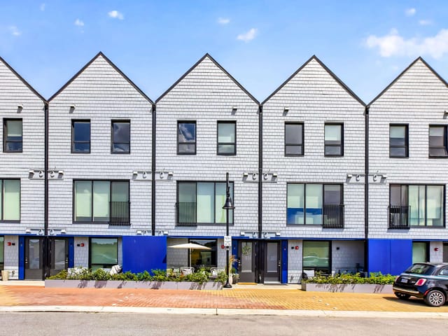 Apartment for sale in Delta, Tsawwassen, 5 6340 Market Avenue, 263157620 | Realtylink.org