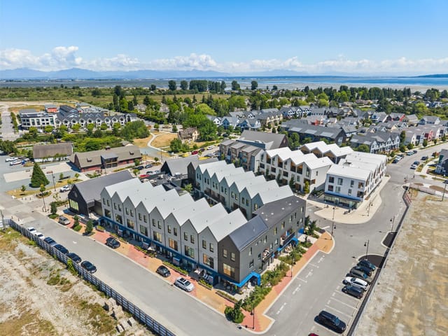 Apartment for sale in Delta, Tsawwassen, 5 6340 Market Avenue, 263157620 | Realtylink.org