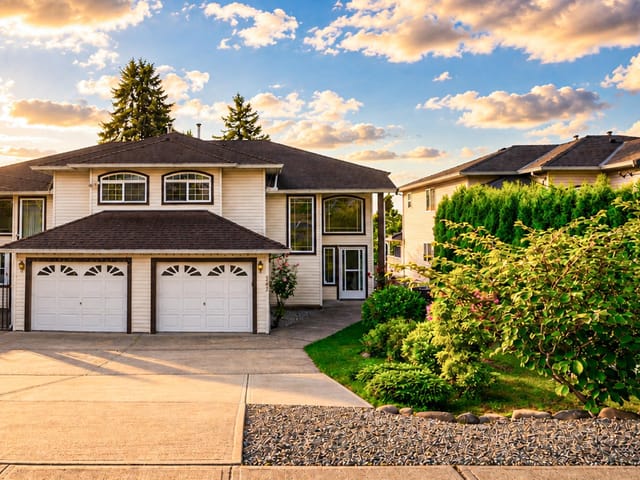 1/2 Duplex for sale in Coquitlam, Coquitlam, 962 Delestre Avenue, 263157645 | Realtylink.org