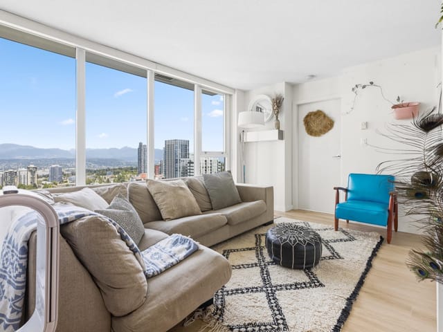 Apartment for sale in Surrey, North Surrey, 3303 13325 102a Avenue, 263157665 | Realtylink.org
