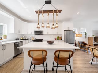 House for sale in Harrison Hot Springs, Harrison Lake, 16 750 Hot Springs Road, 263157763 | Realtylink.org