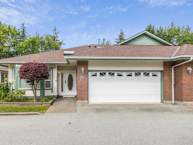 Townhouse for sale in Surrey, Cloverdale, 12 18939 65 Avenue, 263157771 | Realtylink.org