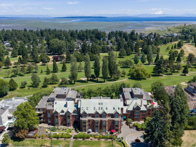 Apartment for sale in Delta, Tsawwassen, 304 1350 View Crescent, 263157838 | Realtylink.org