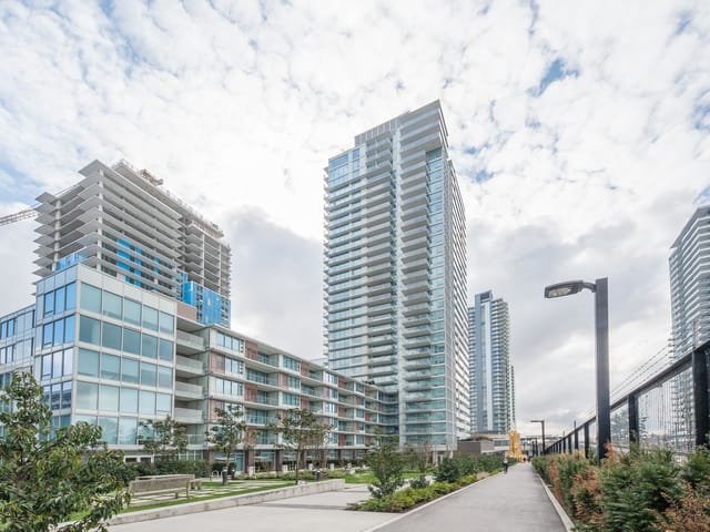 Apartment for sale in Vancouver, Vancouver West, 1502 8131 Nunavut Lane, 263157925 | Realtylink.org