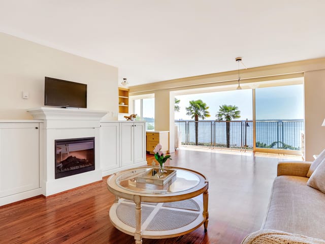 Apartment for sale in West Vancouver, West Vancouver, 107 150 24 Street, 263157928 | Realtylink.org