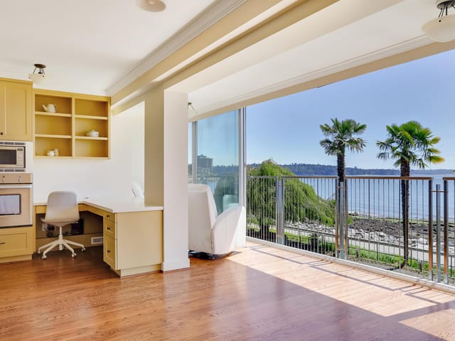 Apartment for sale in West Vancouver, West Vancouver, 107 150 24 Street, 263157928 | Realtylink.org