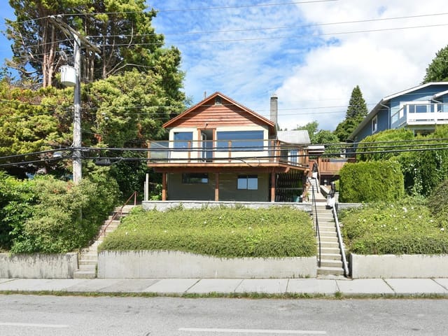 House for sale in Gibsons, Sunshine Coast, 511 S Fletcher Road, 263157960 | Realtylink.org