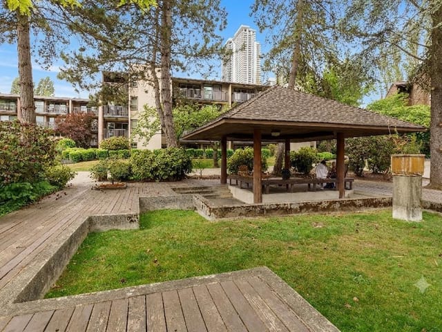 Apartment for sale in Burnaby, Burnaby North, 310 9867 Manchester Drive, 263157962 | Realtylink.org