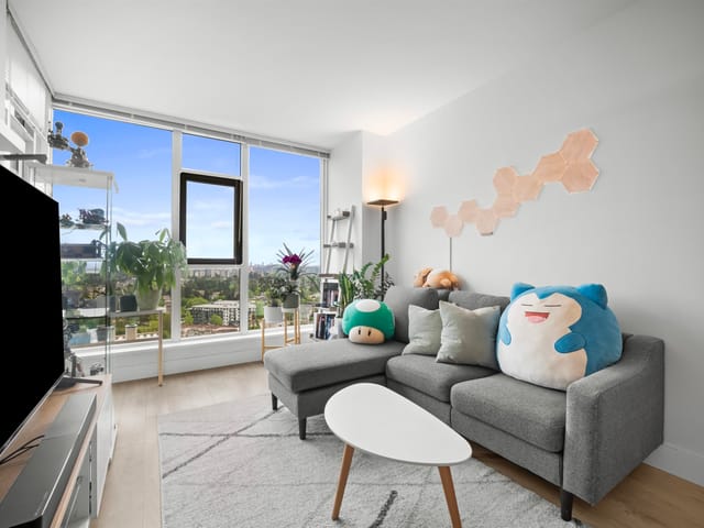 Apartment for sale in Burnaby, Burnaby East, 2006 7388 Kingsway, 263158038 | Realtylink.org