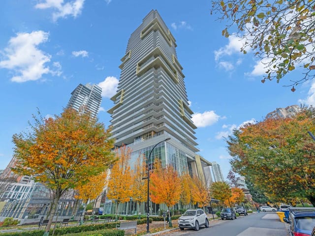 Apartment for sale in Burnaby, Burnaby South, 3606 6383 McKay Avenue, 263158041 | Realtylink.org