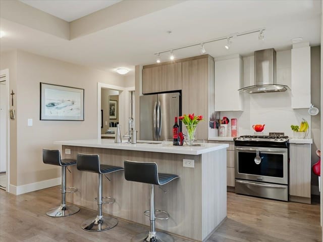 Apartment for sale in North Vancouver, North Vancouver, 411 3602 Aldercrest Drive, 263158476 | Realtylink.org