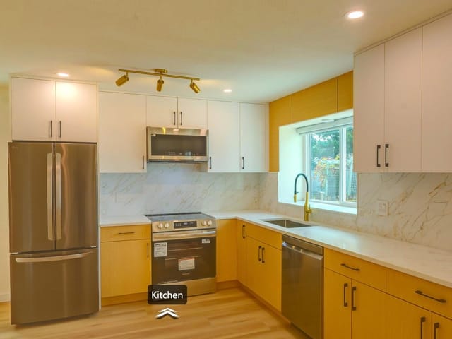 House for sale in Surrey, South Surrey White Rock, 15092 19a Avenue, 263158478 | Realtylink.org