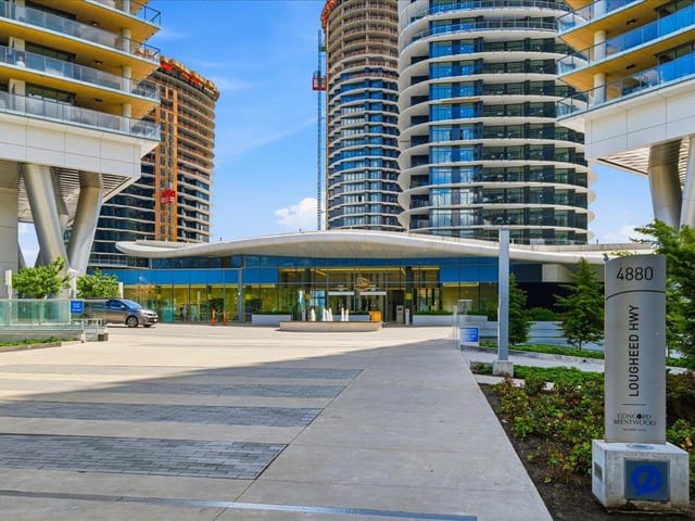 Apartment for sale in Burnaby, Burnaby North, 3201 44880 Lougheed Highway, 263158509 | Realtylink.org