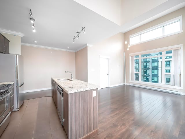 Apartment for sale in Burnaby, Burnaby South, 403 6888 Royal Oak Avenue, 263158513 | Realtylink.org
