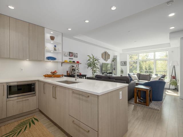 Townhouse for sale in North Vancouver, North Vancouver, 111 747 E 3rd Street, 263158569 | Realtylink.org
