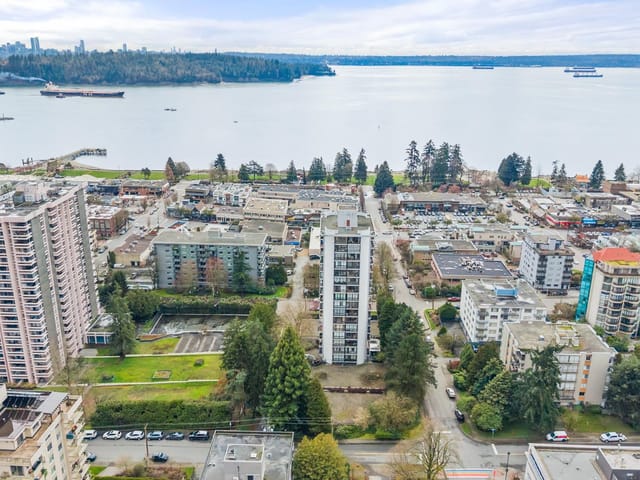 Apartment for sale in West Vancouver, West Vancouver, 704 650 16th Street, 263158595 | Realtylink.org