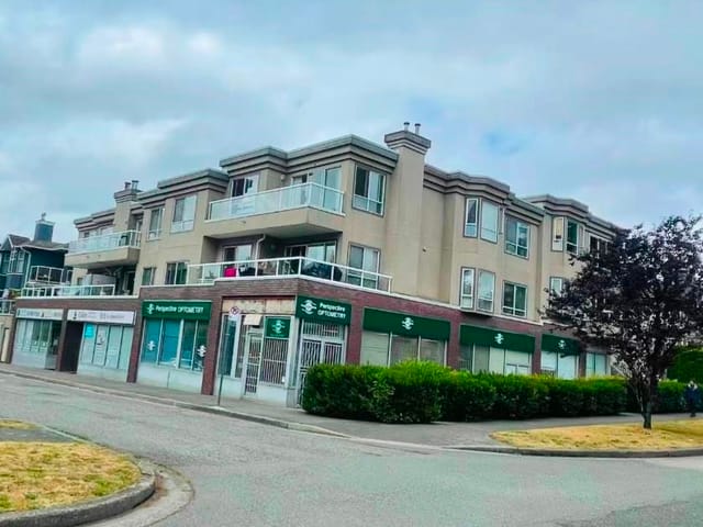 Apartment for sale in Vancouver, Vancouver East, 302 2288 Newport Avenue, 263158692 | Realtylink.org