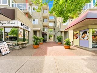 Apartment for sale in Vancouver, Vancouver West, 108 3250 W Broadway, 263158746 | Realtylink.org
