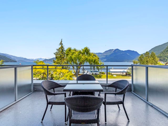 Apartment for sale in Harrison Hot Springs, Harrison Lake, 206C 160 Esplanade Avenue, 263158773 | Realtylink.org