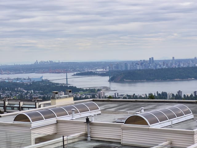 Apartment for sale in West Vancouver, West Vancouver, 105 2274 Folkestone Way, 263158902 | Realtylink.org