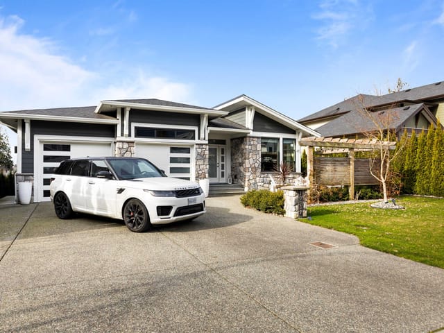 House for sale in Chilliwack, East Chilliwack, 10037 Magnolia Place, 263158945 | Realtylink.org