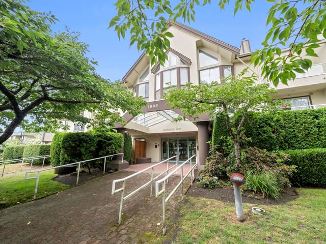 Apartment for sale in New Westminster, New Westminster, 305 1009 Howay Street, 263158946 | Realtylink.org