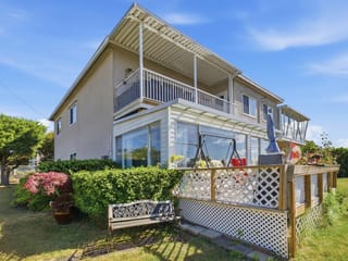 Apartment for sale in White Rock, South Surrey White Rock, 1 1040 Parker Street, 263159026 | Realtylink.org