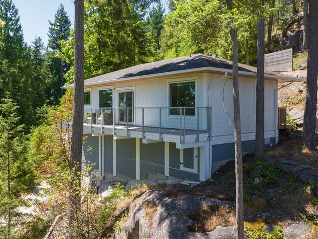 House for sale in Sechelt, Sunshine Coast, 5673 Salmon Drive, 263159043 | Realtylink.org