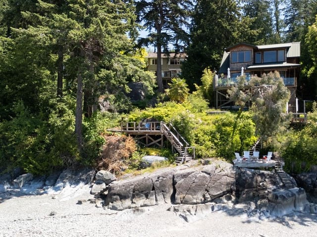House for sale in Halfmoon Bay, Sunshine Coast, 8579 Redrooffs Road, 263159070 | Realtylink.org