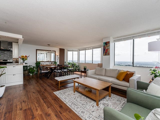 Apartment for sale in Burnaby, Burnaby South, 2505 6540 Burlington Avenue, 263159088 | Realtylink.org