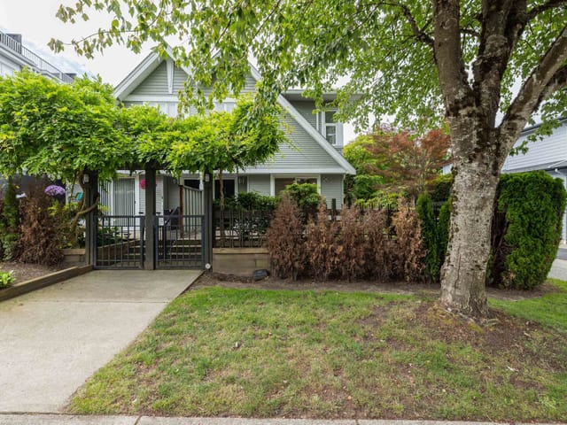 Townhouse for sale in Burnaby, Burnaby North, 13 1203 Madison Avenue, 263159213 | Realtylink.org