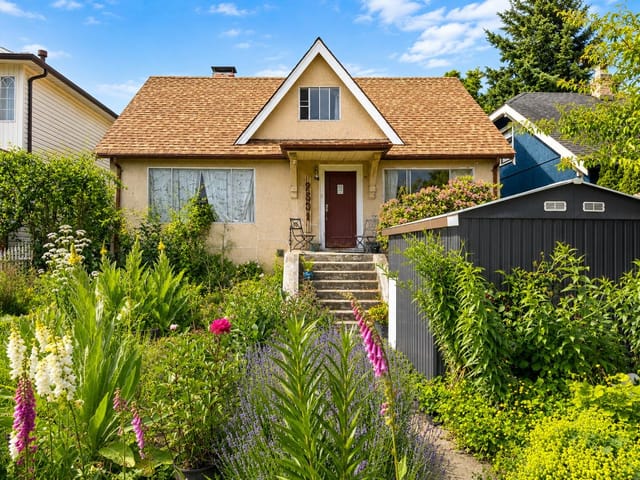 House for sale in Vancouver, Vancouver East, 2531 Graveley Street, 263159233 | Realtylink.org