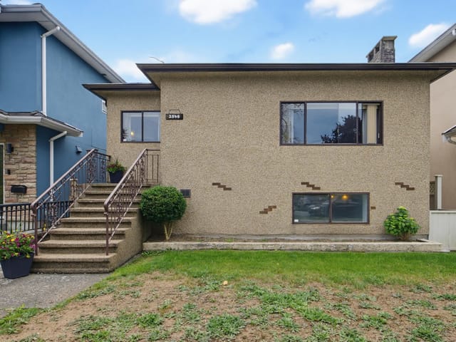 House for sale in Vancouver, Vancouver East, 2546 Napier Street, 263159258 | Realtylink.org