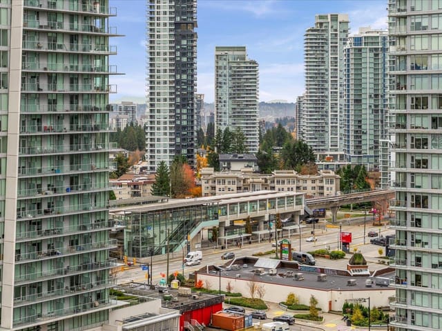Apartment for sale in Coquitlam, Coquitlam, 2010 626 Claremont Street, 263159261 | Realtylink.org