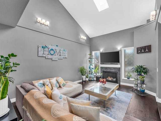 Townhouse for sale in Vancouver, Vancouver East, 7170 Hecate Place, 263159292 | Realtylink.org