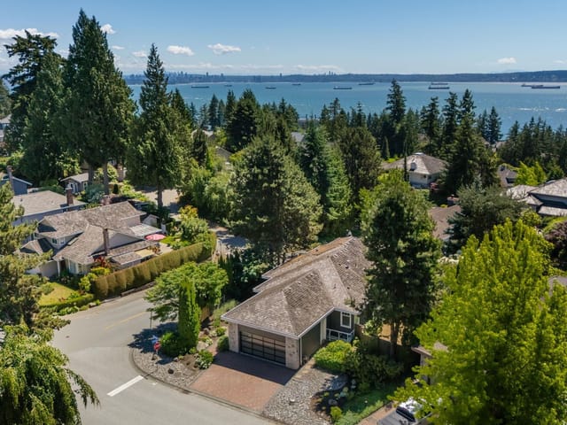House for sale in West Vancouver, West Vancouver, 4789 Headland Drive, 263159300 | Realtylink.org