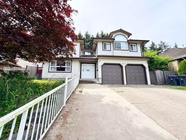 House for rent in Surrey, Surrey, Upper Level 82xx 167a Street, 263159366 | Realtylink.org