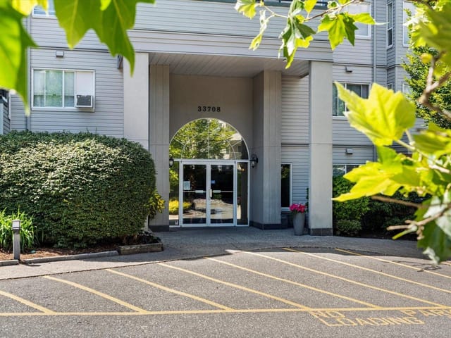 Apartment for sale in Abbotsford, Abbotsford, 404 33708 King Road, 263159388 | Realtylink.org