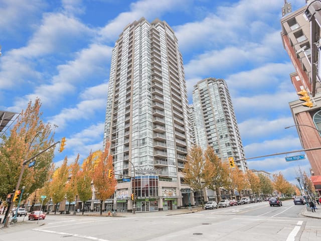 Apartment for sale in Coquitlam, Coquitlam, 3202 2978 Glen Drive, 263159393 | Realtylink.org