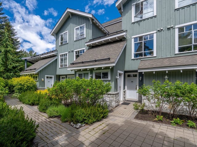 Townhouse for sale in Whistler, Whistler, 308 4405 Blackcomb Way, 263159401 | Realtylink.org
