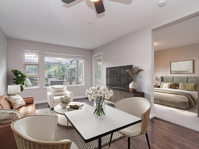Apartment for sale in North Vancouver, North Vancouver, 207 1677 Lloyd Avenue, 263159433 | Realtylink.org