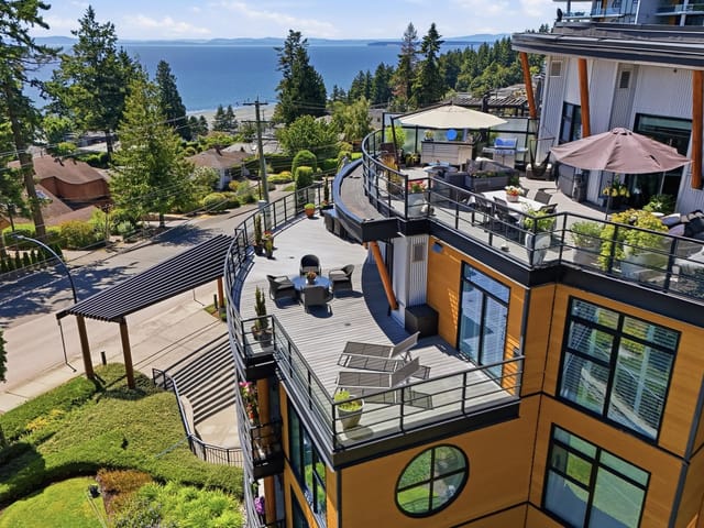 Apartment for sale in White Rock, South Surrey White Rock, 418 14855 Thrift Avenue, 263159440 | Realtylink.org