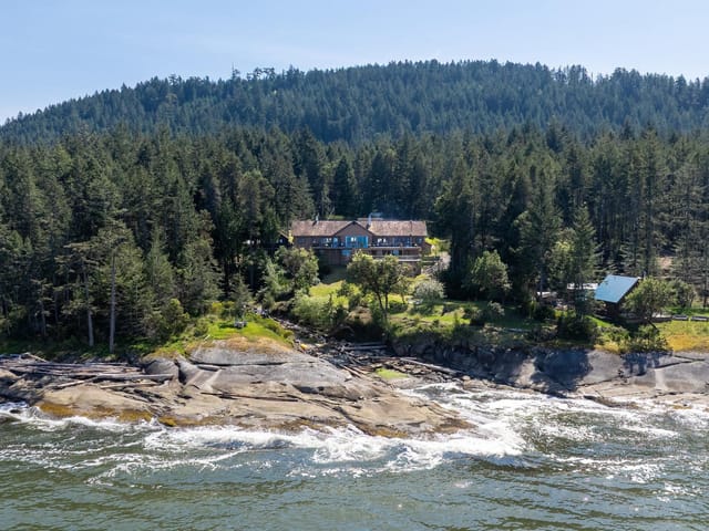 House for sale in Galiano Island, Islands-Van. & Gulf, 474 W Sticks Allison Road, 263159499 | Realtylink.org