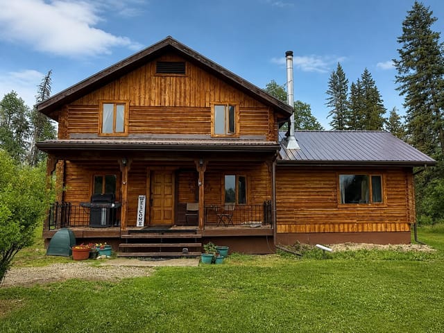 House for sale in Charlie Lake, Fort St. John, 10444 N 97 Highway, 263159511 | Realtylink.org